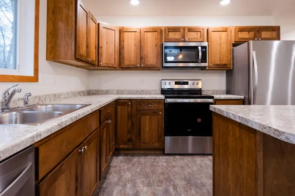 $274,000 | 321 West Garfield Avenue, Mahnomen, MN 56557