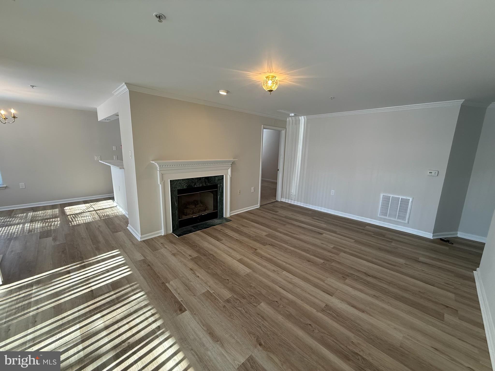 115 Timberbrook Lane, Unit 101 Gaithersburg, MD 20878 - Photo 5 of 20