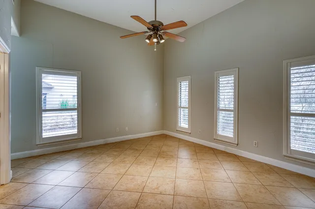 $395,000 | 140 B Uplift, Horseshoe Bay, TX 78657