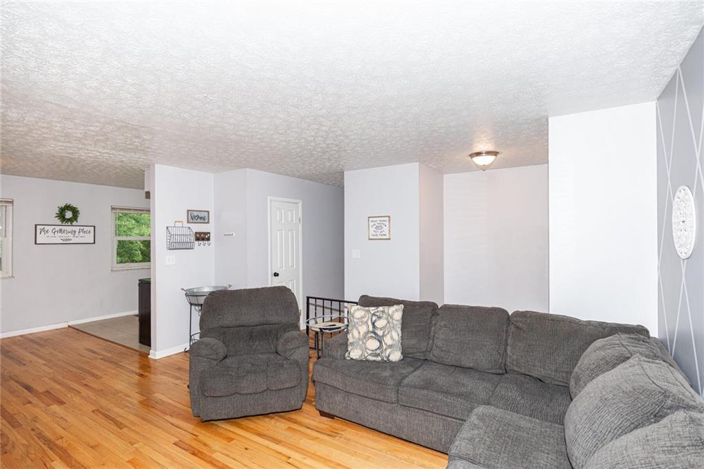 1845 North Raceway Road Indianapolis, IN 46234 - Photo 4 of 31 Gallery Image 4