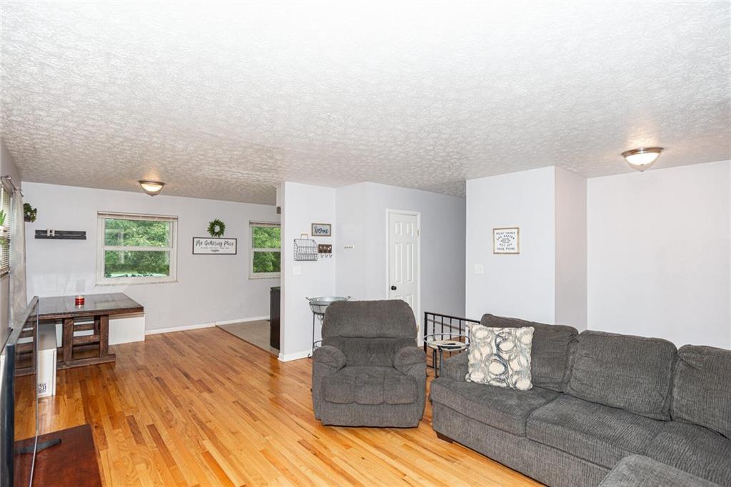 1845 North Raceway Road Indianapolis, IN 46234 - Photo 5 of 31 Gallery Image 5