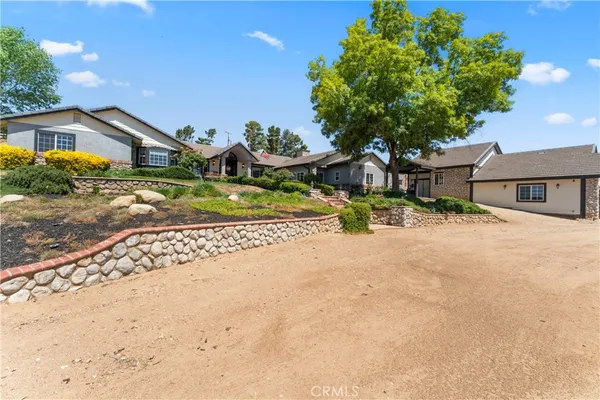 $1,338,500 | 34037 Agua Dulce Canyon Road, Agua Dulce, CA 91390