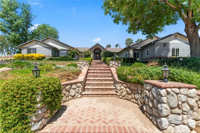 $1,375,000 | 34037 Agua Dulce Canyon Road, Agua Dulce, CA 91390