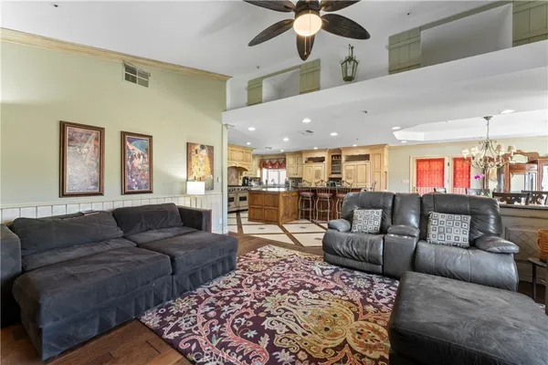 $1,338,500 | 34037 Agua Dulce Canyon Road, Agua Dulce, CA 91390