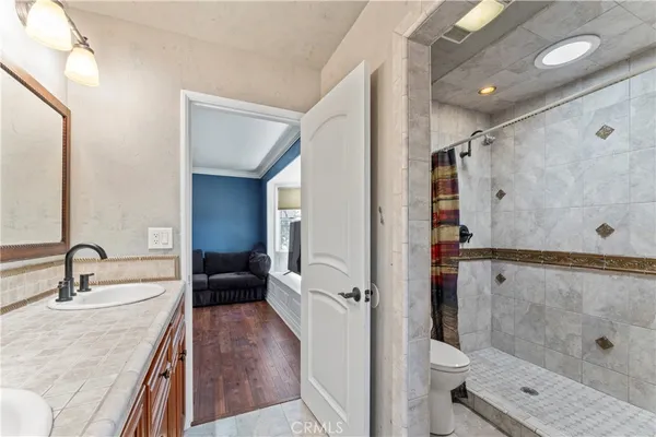 $1,338,500 | 34037 Agua Dulce Canyon Road, Agua Dulce, CA 91390