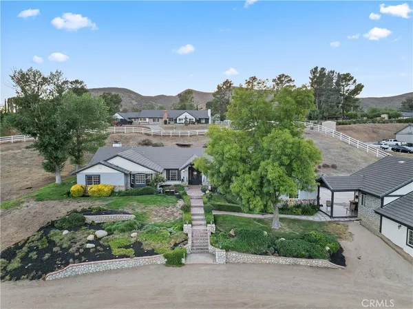 $1,338,500 | 34037 Agua Dulce Canyon Road, Agua Dulce, CA 91390
