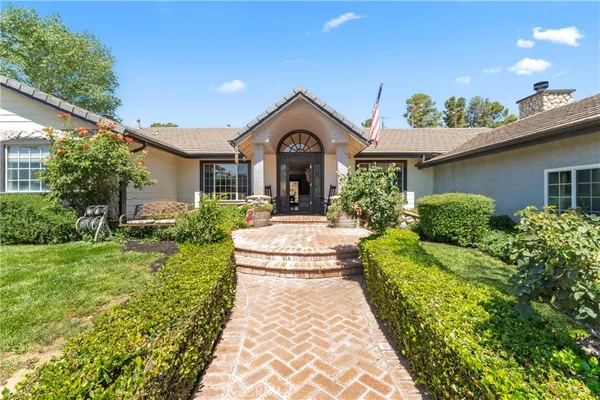 $1,338,500 | 34037 Agua Dulce Canyon Road, Agua Dulce, CA 91390