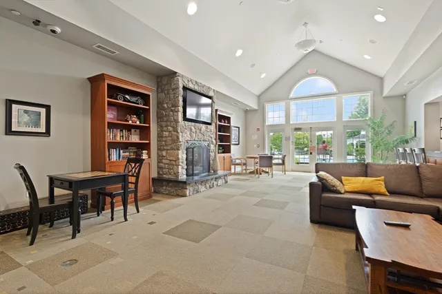 $672,000 | 418 John Mahar Highway, Unit 408, Braintree, MA 02184