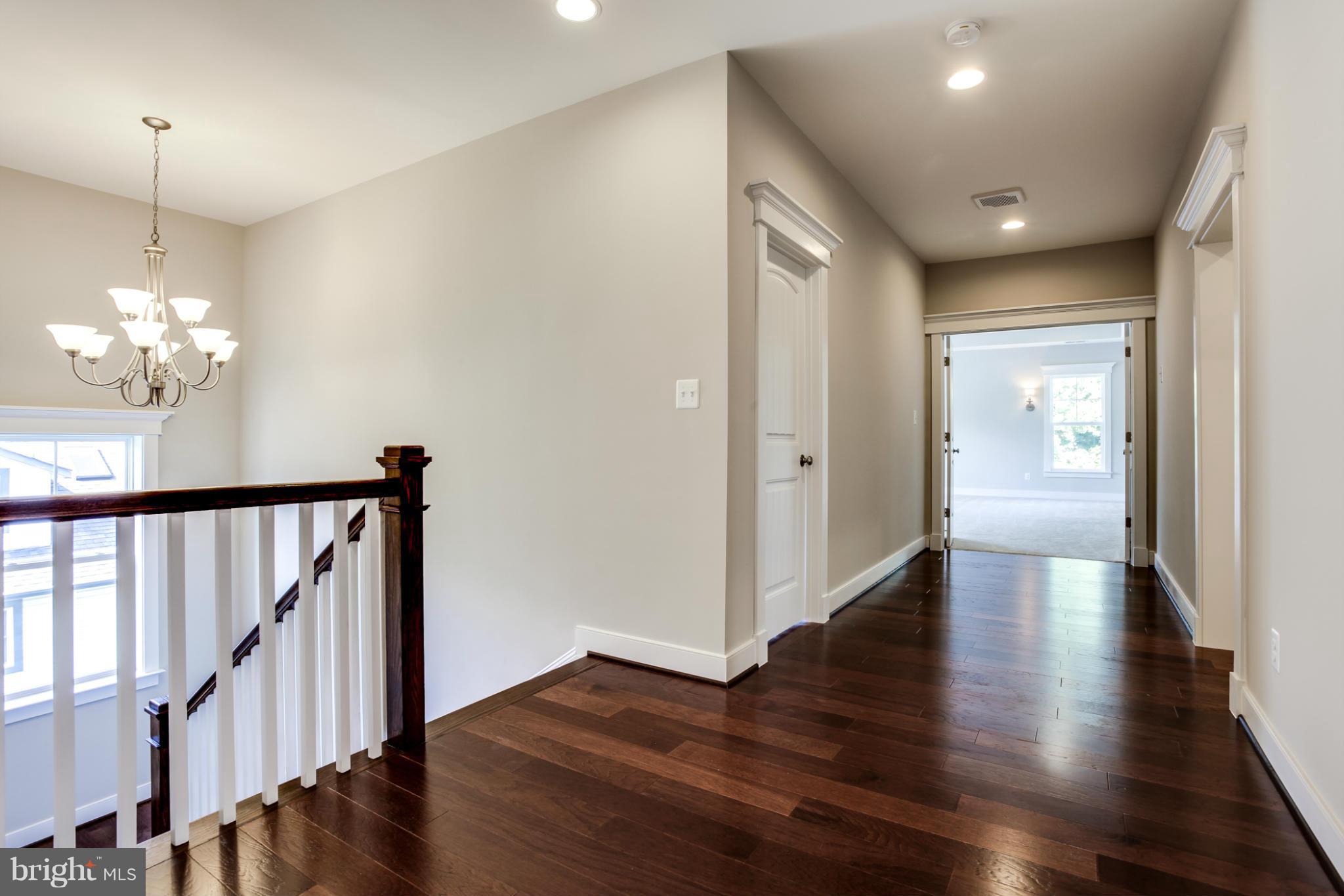 2735 Hidden Road Vienna, VA 22181 - Photo 12 of 30 Interior (General)