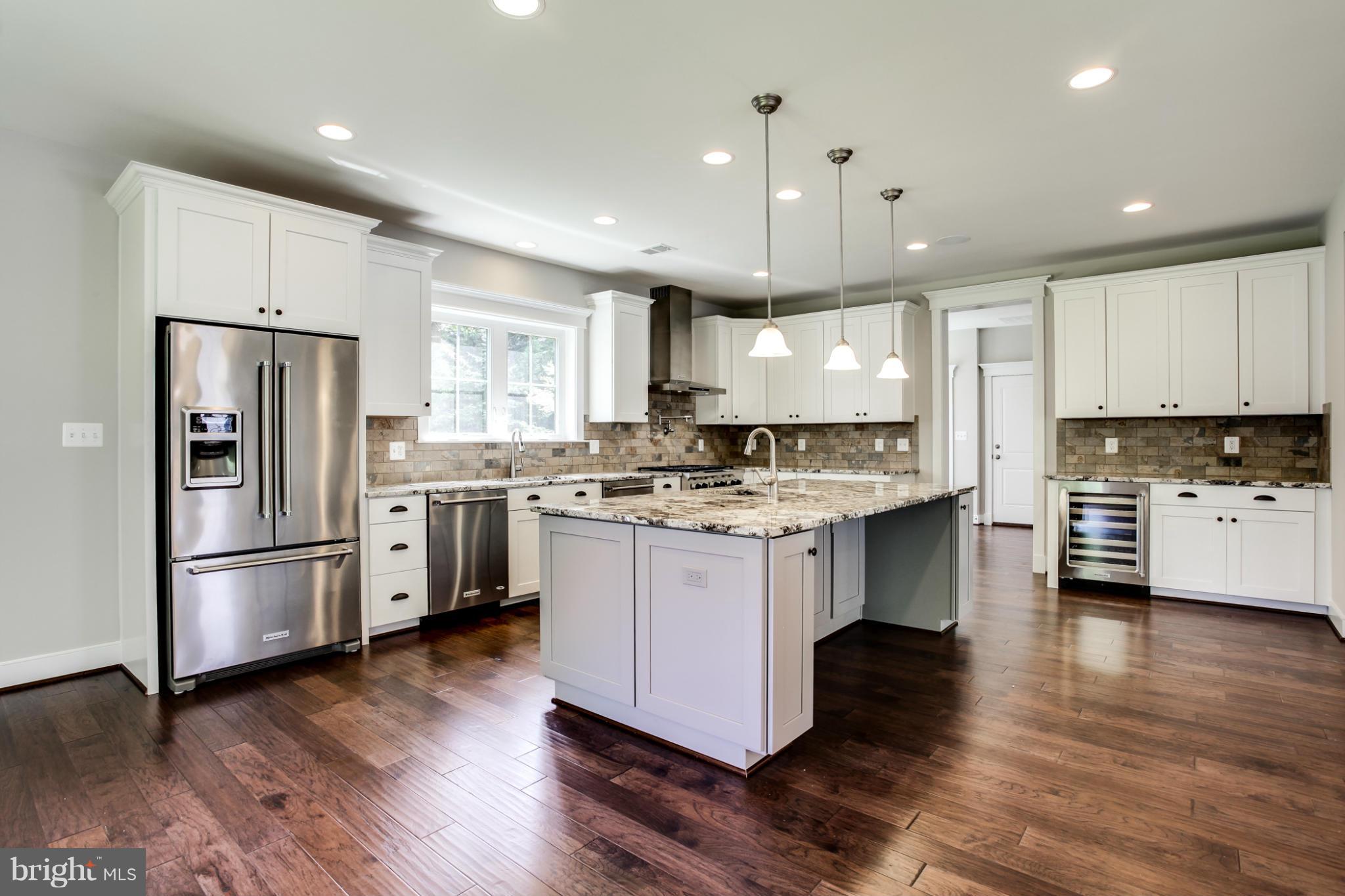 2735 Hidden Road Vienna, VA 22181 - Photo 3 of 30 Kitchen