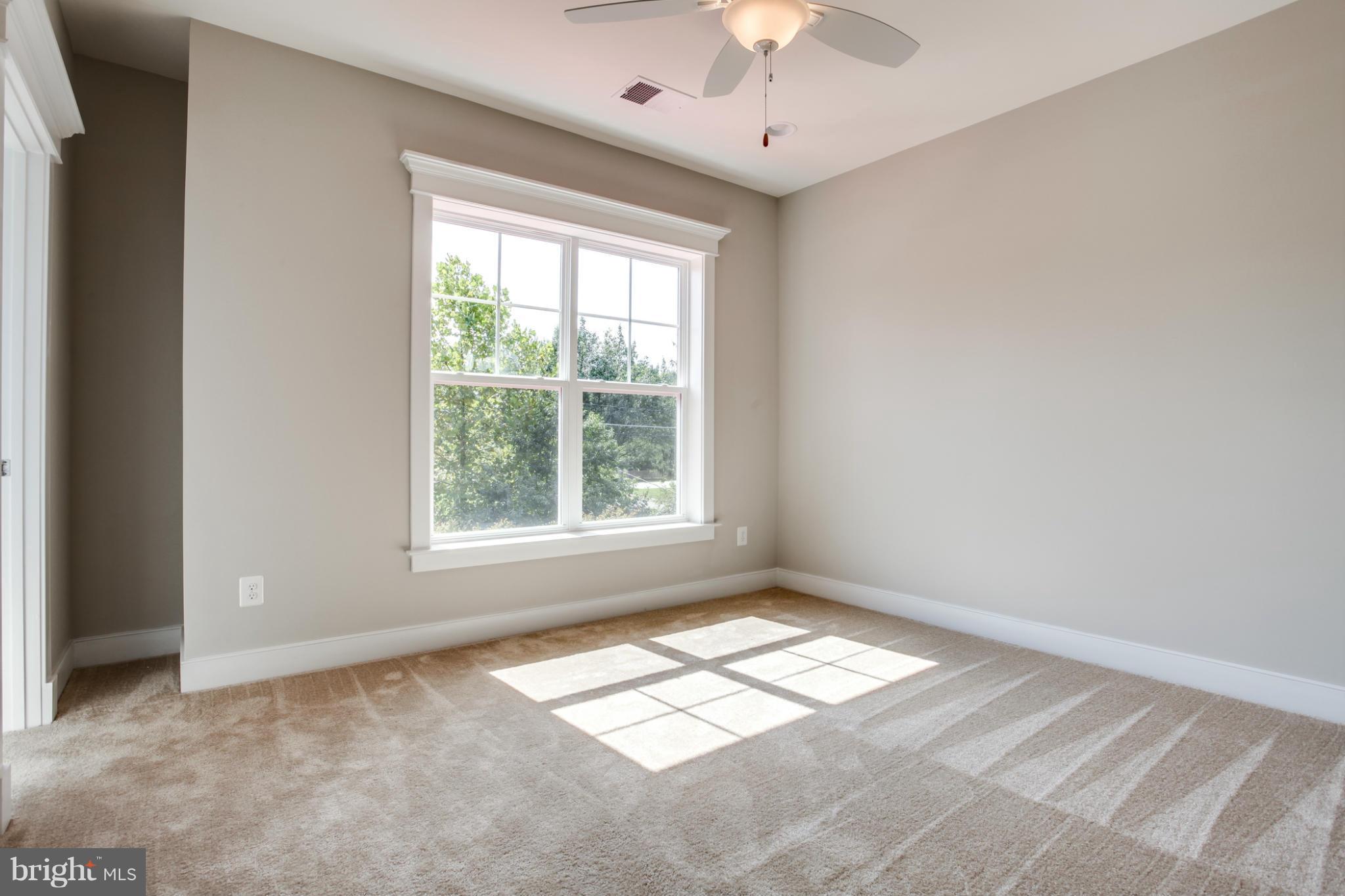 2735 Hidden Road Vienna, VA 22181 - Photo 22 of 30 Bedroom
