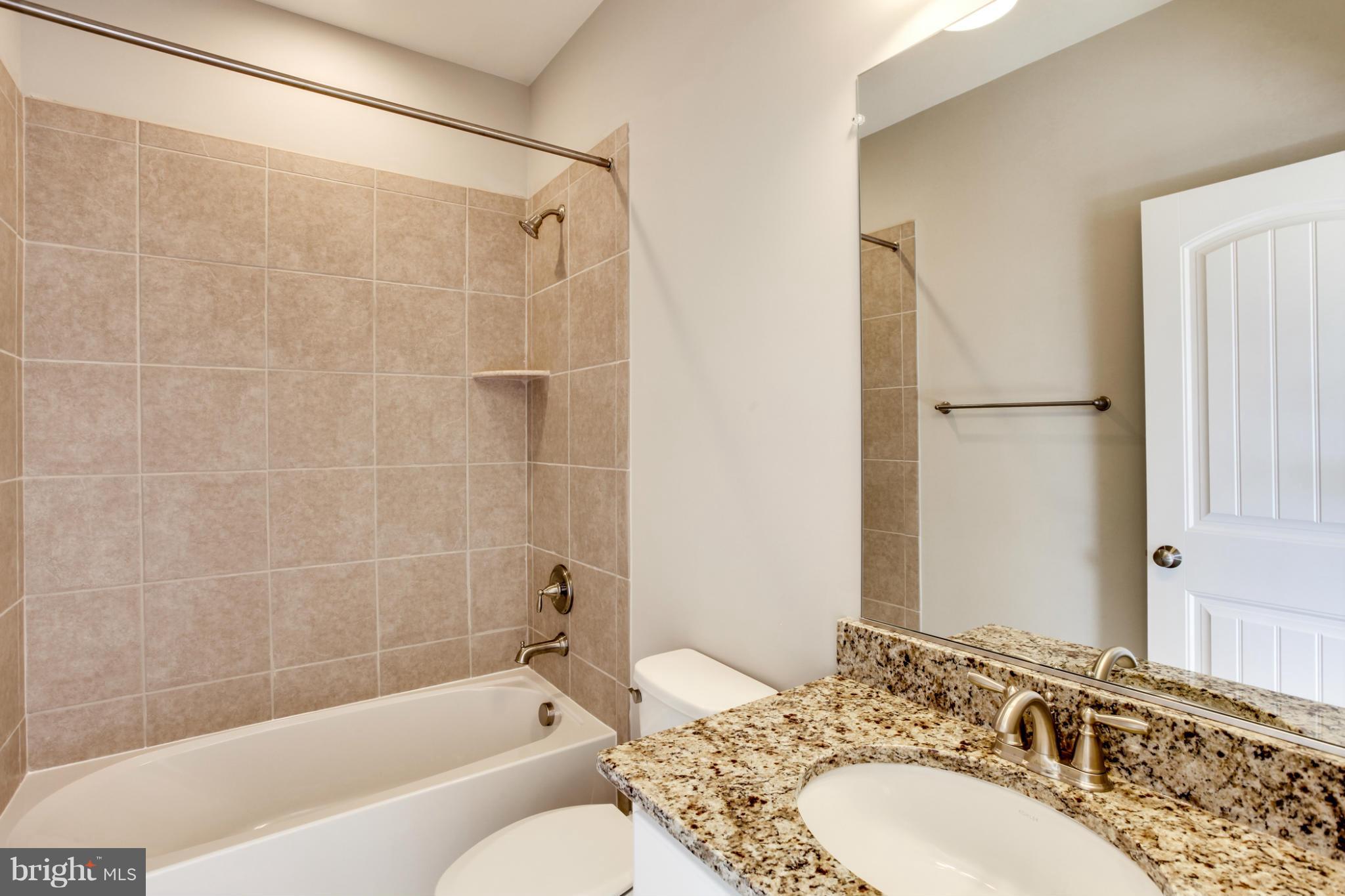 2735 Hidden Road Vienna, VA 22181 - Photo 23 of 30 Bath