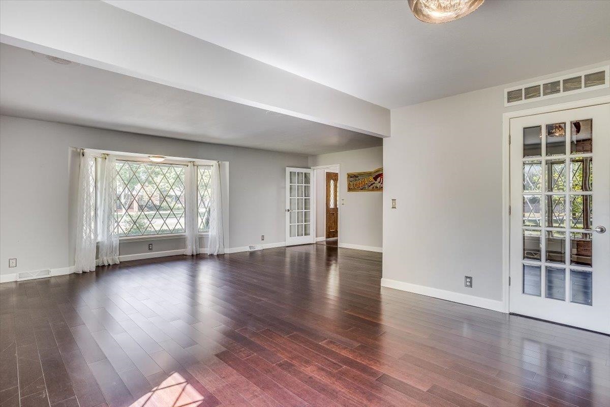 2220 McLean North Wichita, KS 67204 - Photo 19 of 36