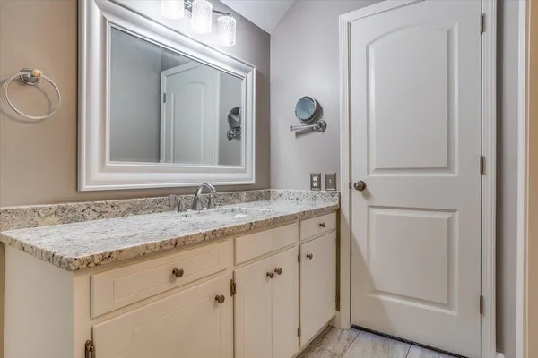 $559,900 | 2220 McLean North, Wichita, KS 67204