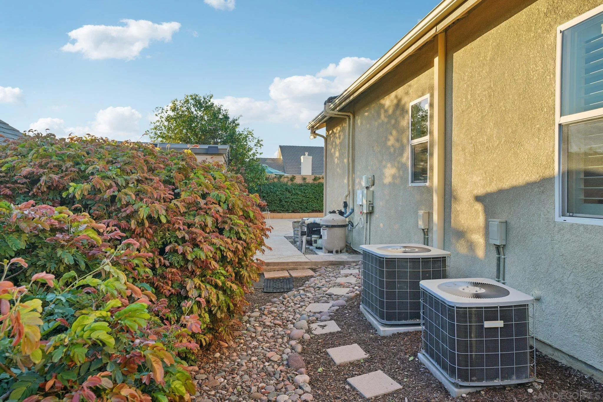 9471 Estrella Hills Street Riverside, CA 92508 - Photo 39 of 43 a view of a patio with table and chairs