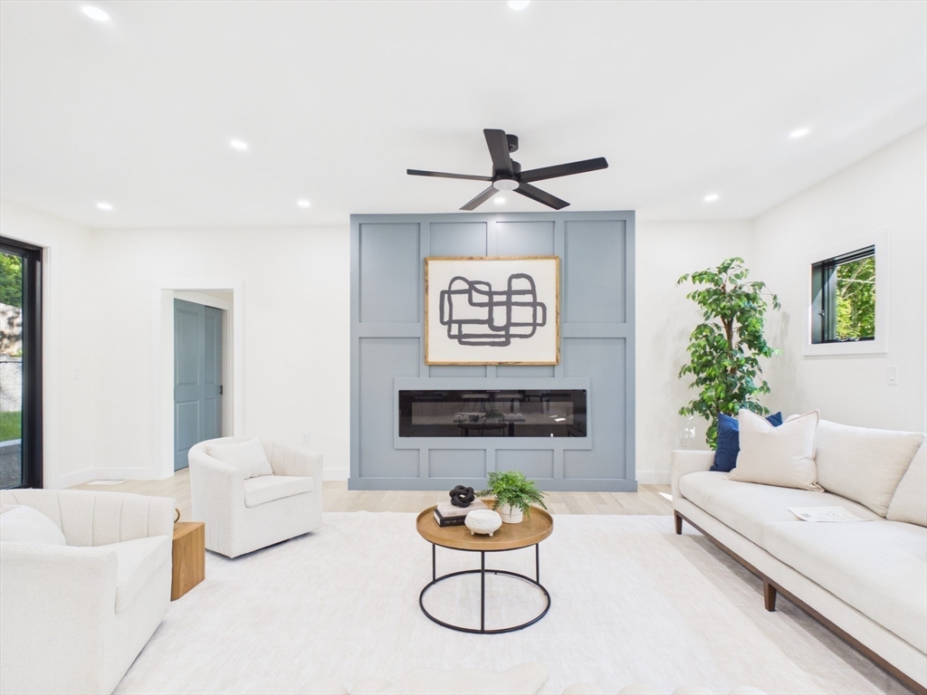 98 Evans Road Marblehead, MA 01945 - Photo 10 of 40