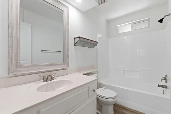 $389,900 | 1515 Morgan Drive, Kingsburg, CA 93631