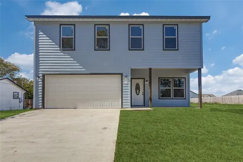 $245,000 | 313 North Main, Trenton, TX 75490