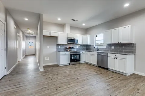 $245,000 | 313 North Main, Trenton, TX 75490