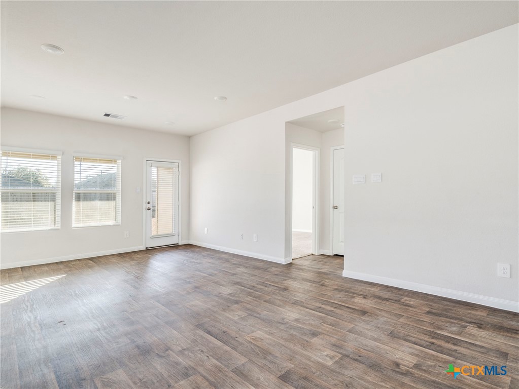 316 Addison Place Lockhart, TX 78644 - Photo 12 of 32