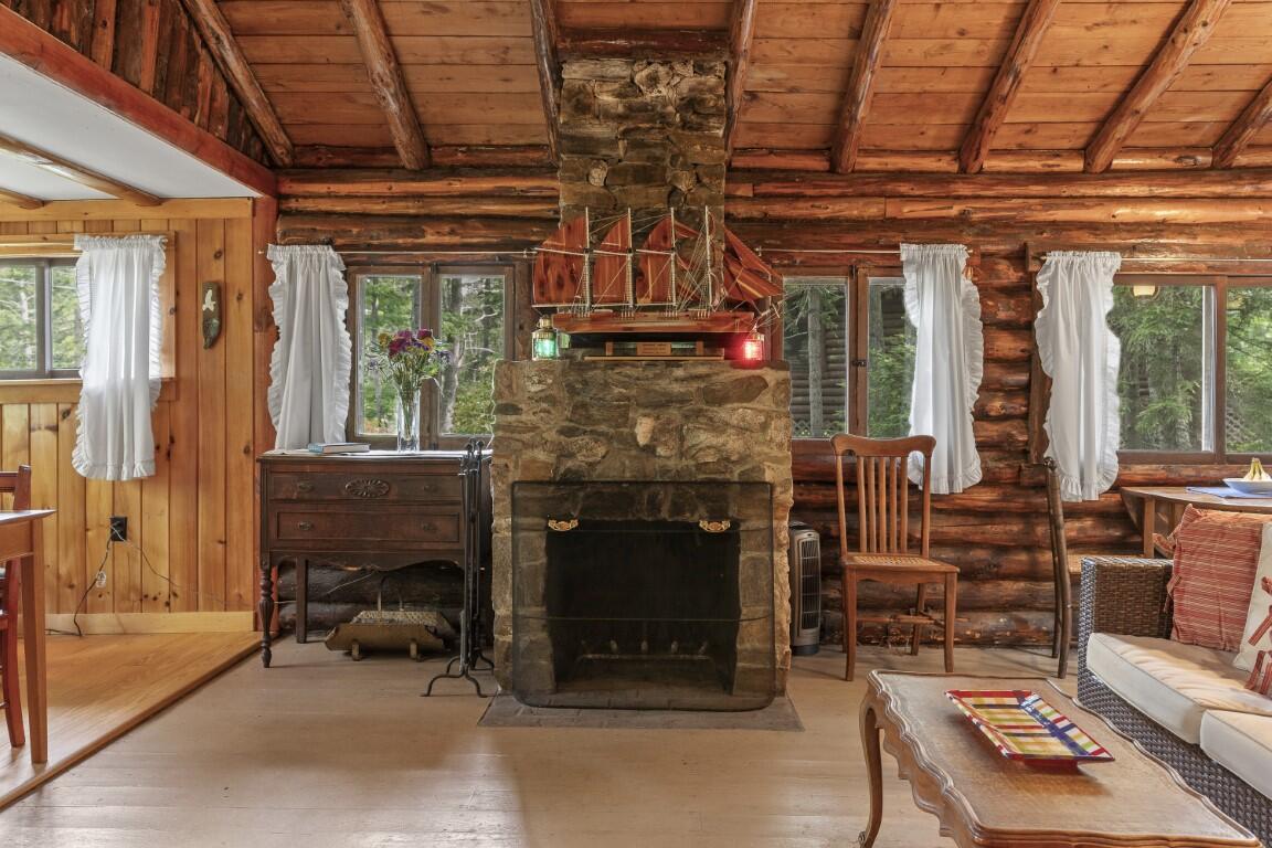 11 Bayberry Road Boothbay Harbor, ME 04538 - Photo 17 of 36 17