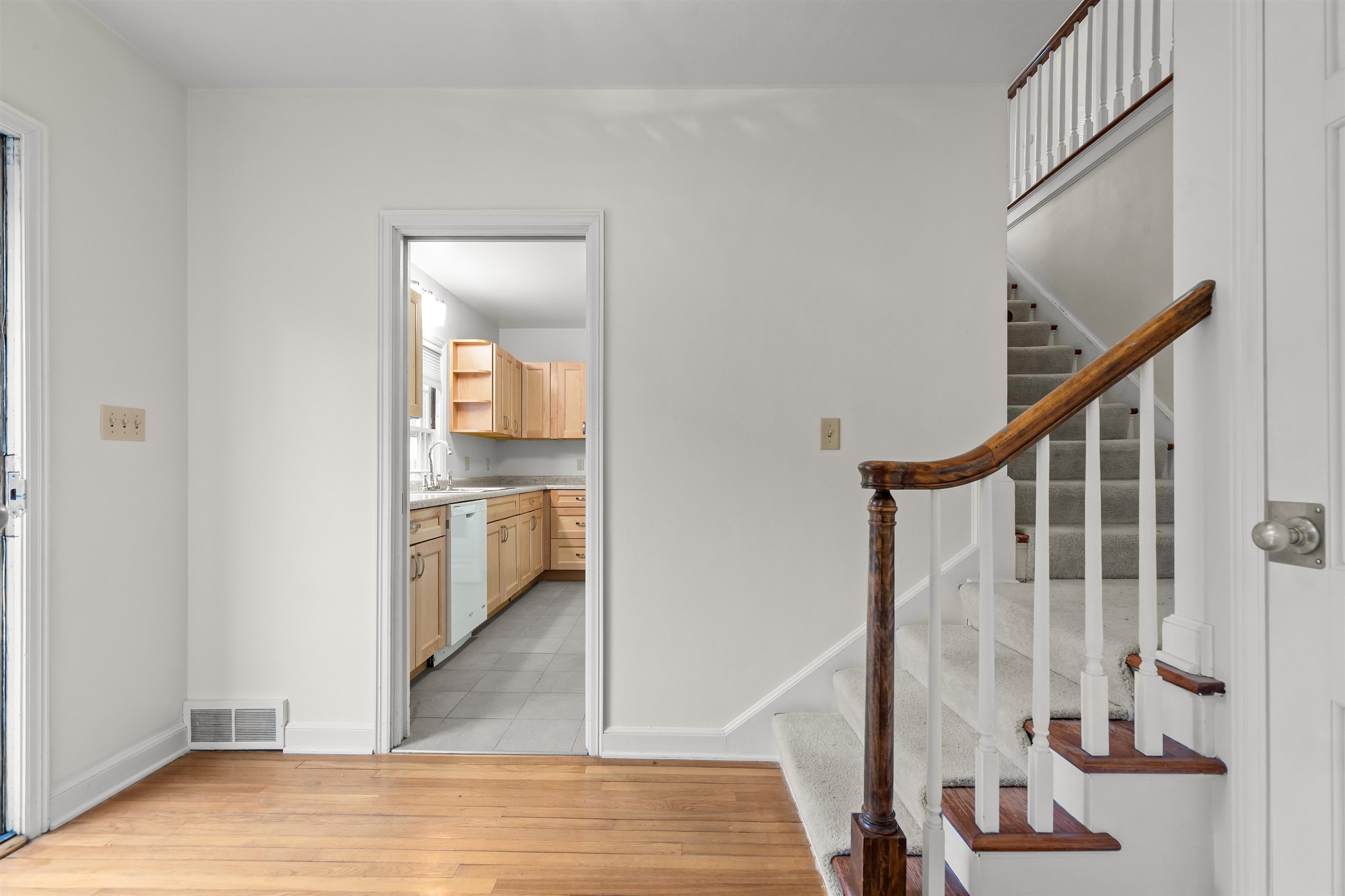 1 South Brokaw Place Appleton, WI 54911 - Photo 13 of 44