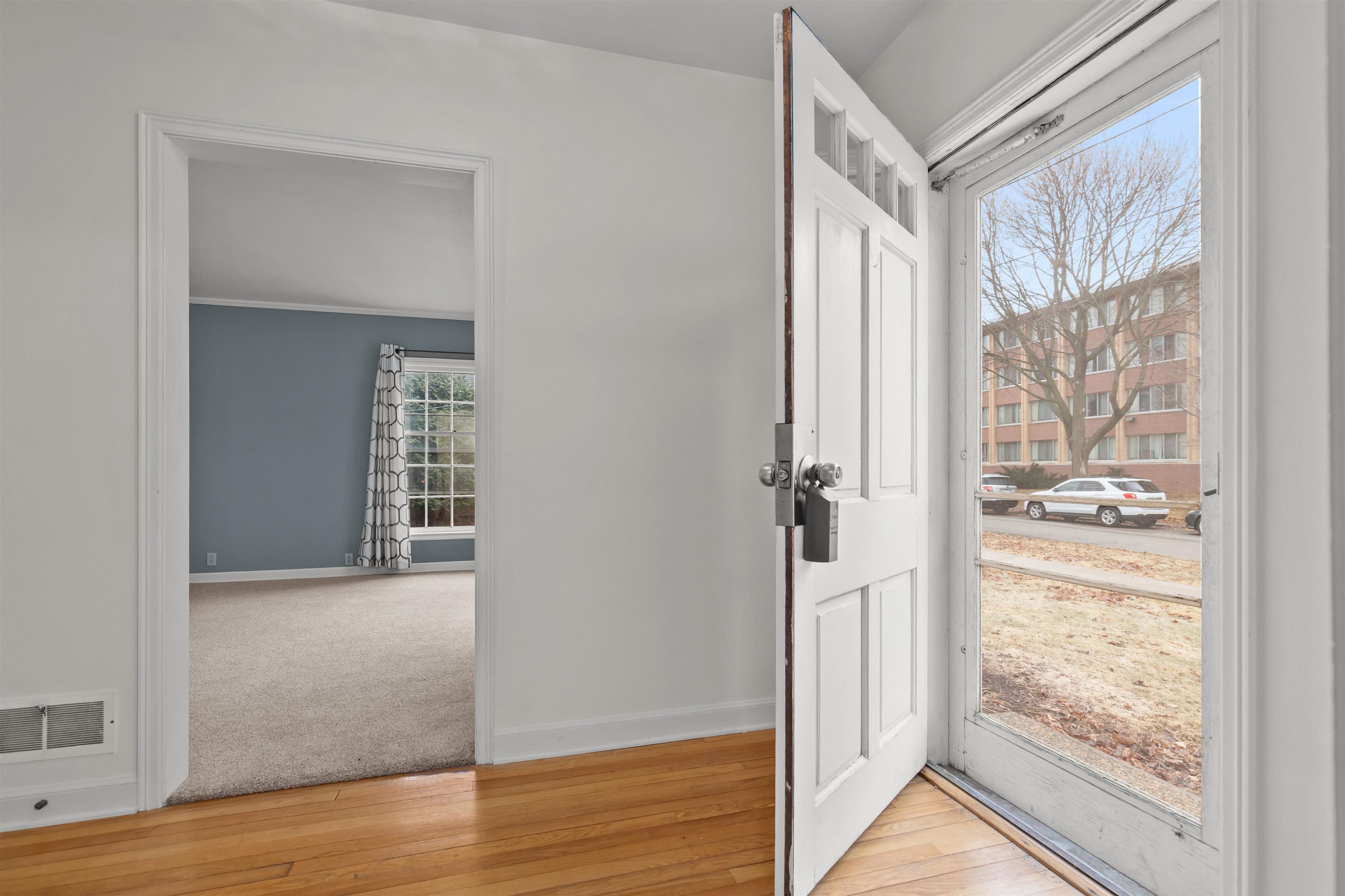 1 South Brokaw Place Appleton, WI 54911 - Photo 14 of 44