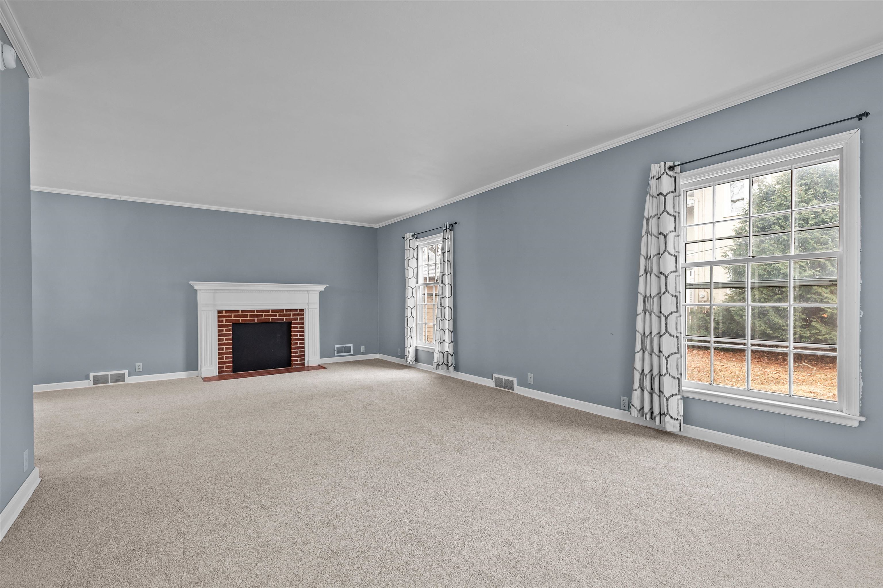 1 South Brokaw Place Appleton, WI 54911 - Photo 18 of 44