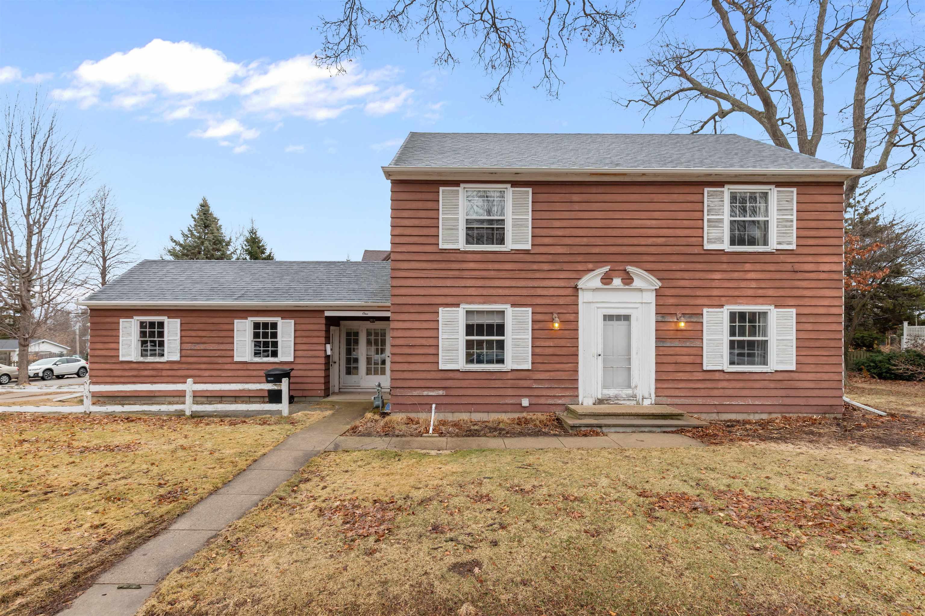 1 South Brokaw Place Appleton, WI 54911 - Photo 2 of 44