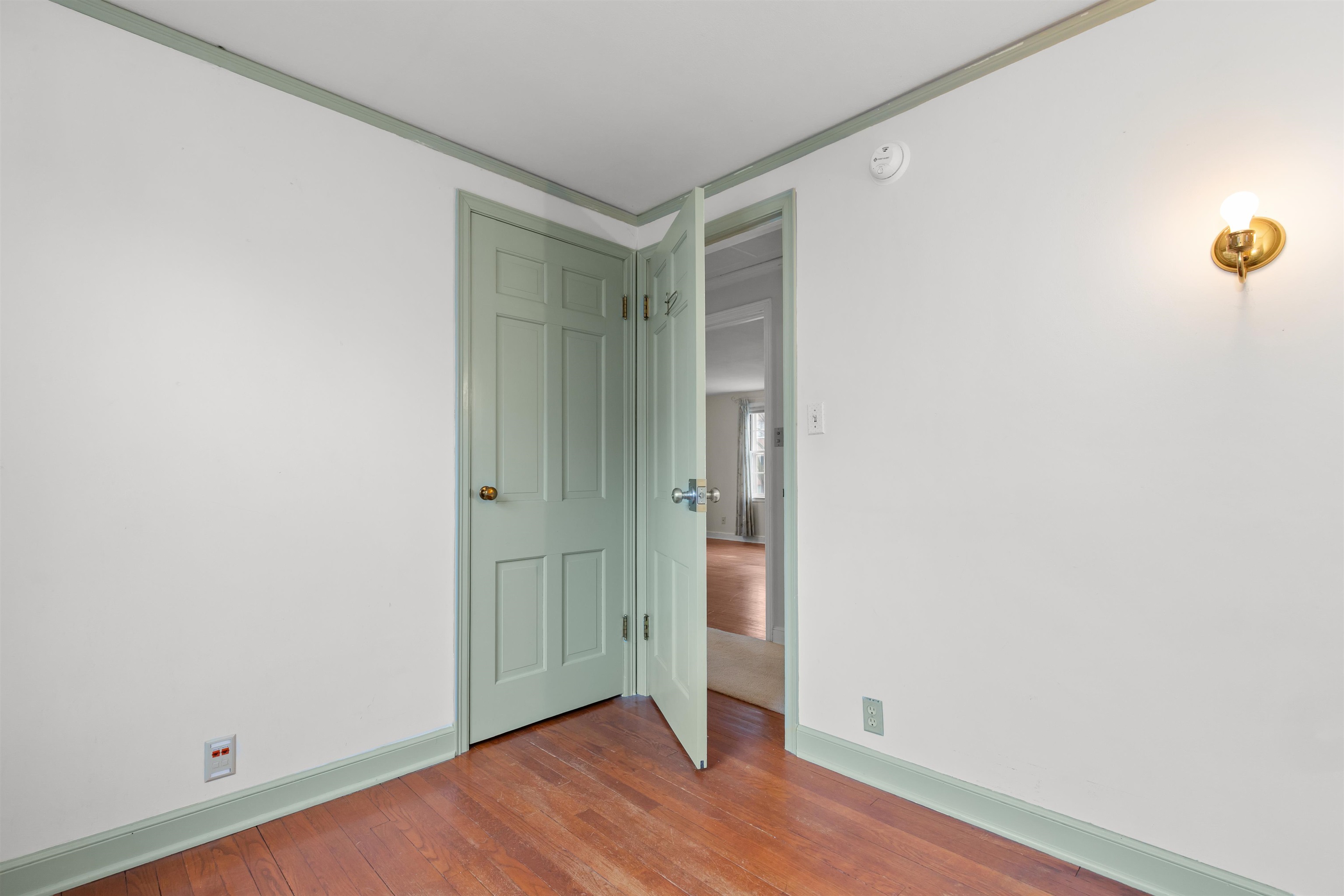 1 South Brokaw Place Appleton, WI 54911 - Photo 29 of 44