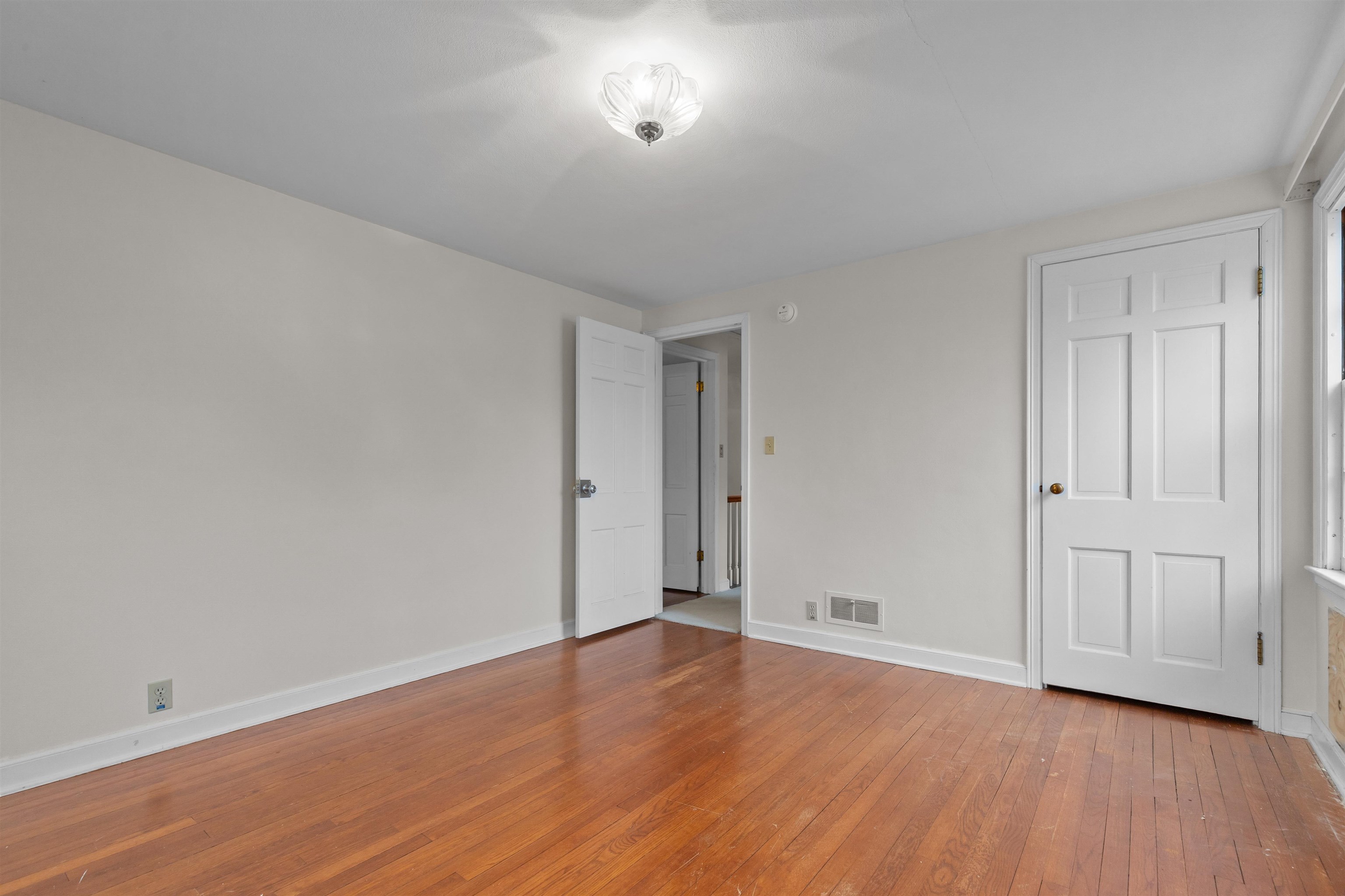 1 South Brokaw Place Appleton, WI 54911 - Photo 32 of 44