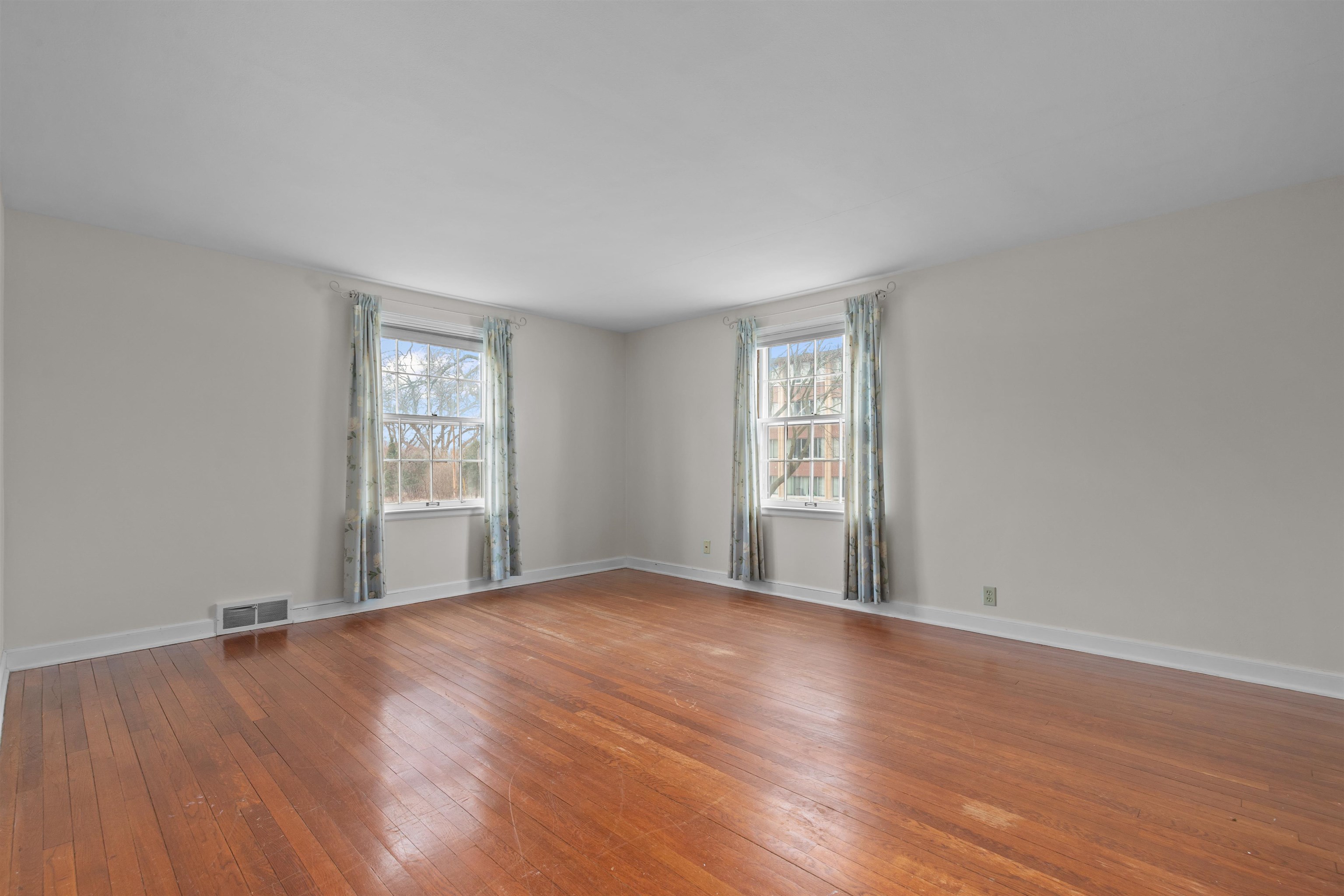 1 South Brokaw Place Appleton, WI 54911 - Photo 33 of 44