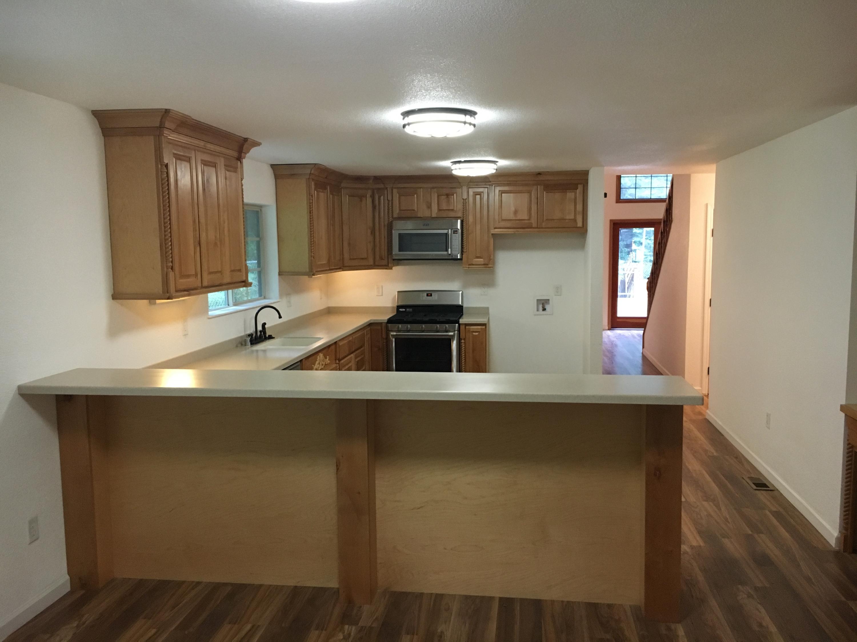 3055 Pigeon Point Road Eureka, CA 95503 - Photo 14 of 19 Kitchen
