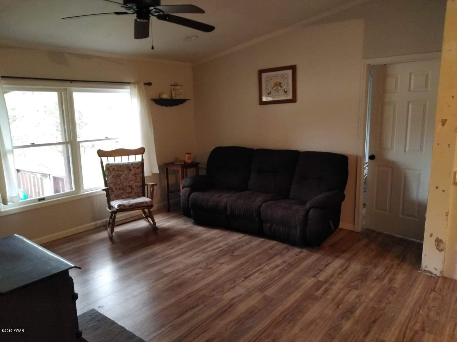 101 Elizabeth Street Hawley, PA 18428 - Photo 6 of 27