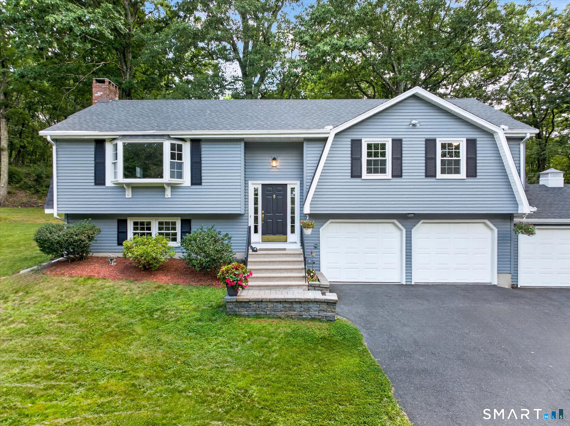 211 Mountain Road Granby, CT 06060 - Photo 2 of 38 Gallery Image 2