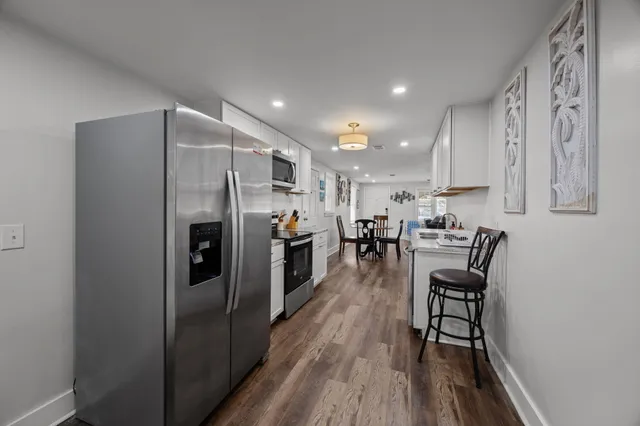 $2,699 | 2023 Four Mile Lane, Charleston, SC 29405