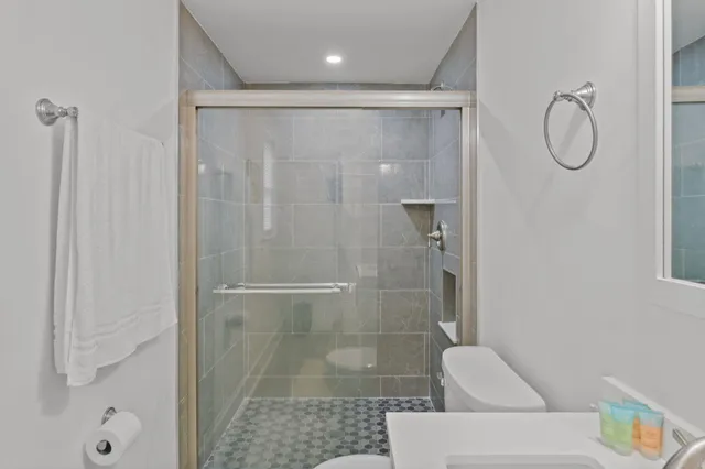 $2,699 | 2023 Four Mile Lane, Charleston, SC 29405