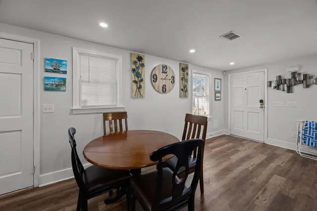 $2,699 | 2023 Four Mile Lane, Charleston, SC 29405