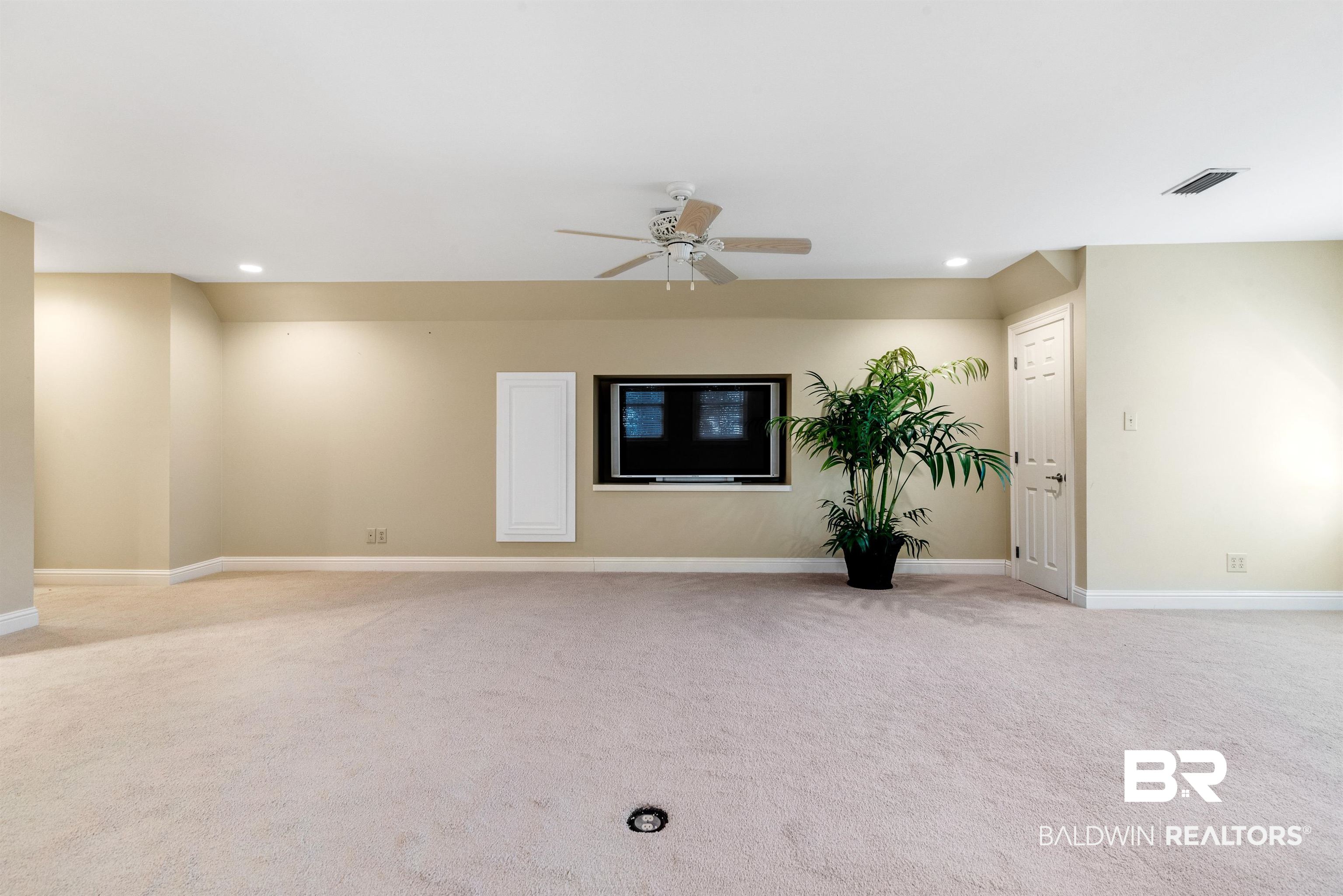 10708 Highway 98 Fairhope, AL 36532 - Photo 25 of 44 Rec Room