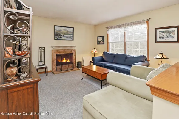 $413,000 | 8 Robbins Lane, Saugerties, NY 12477