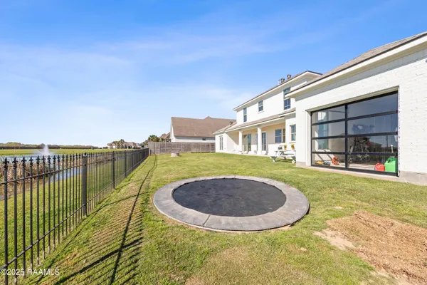 $625,000 | 1044 The Lake Drive, Broussard, LA 70518