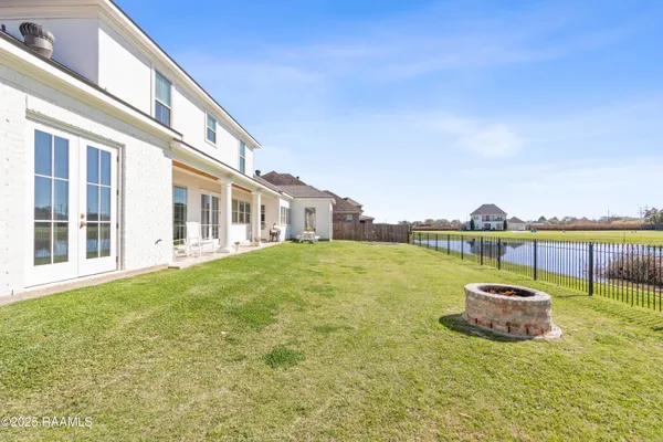 $625,000 | 1044 The Lake Drive, Broussard, LA 70518