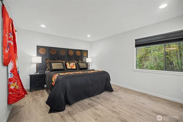 $825,000 | 28313 Redondo Way South, Unit 310, Des Moines, WA 98198