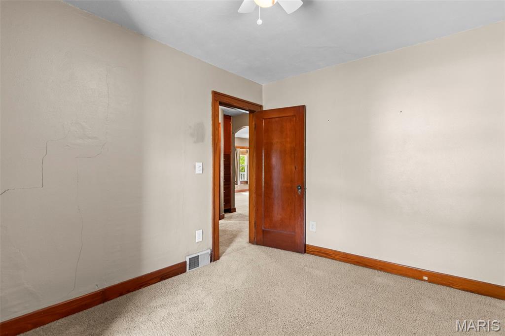 25159 East County Line Road Waggoner, IL 62572 - Photo 21 of 49 Gallery Image 21