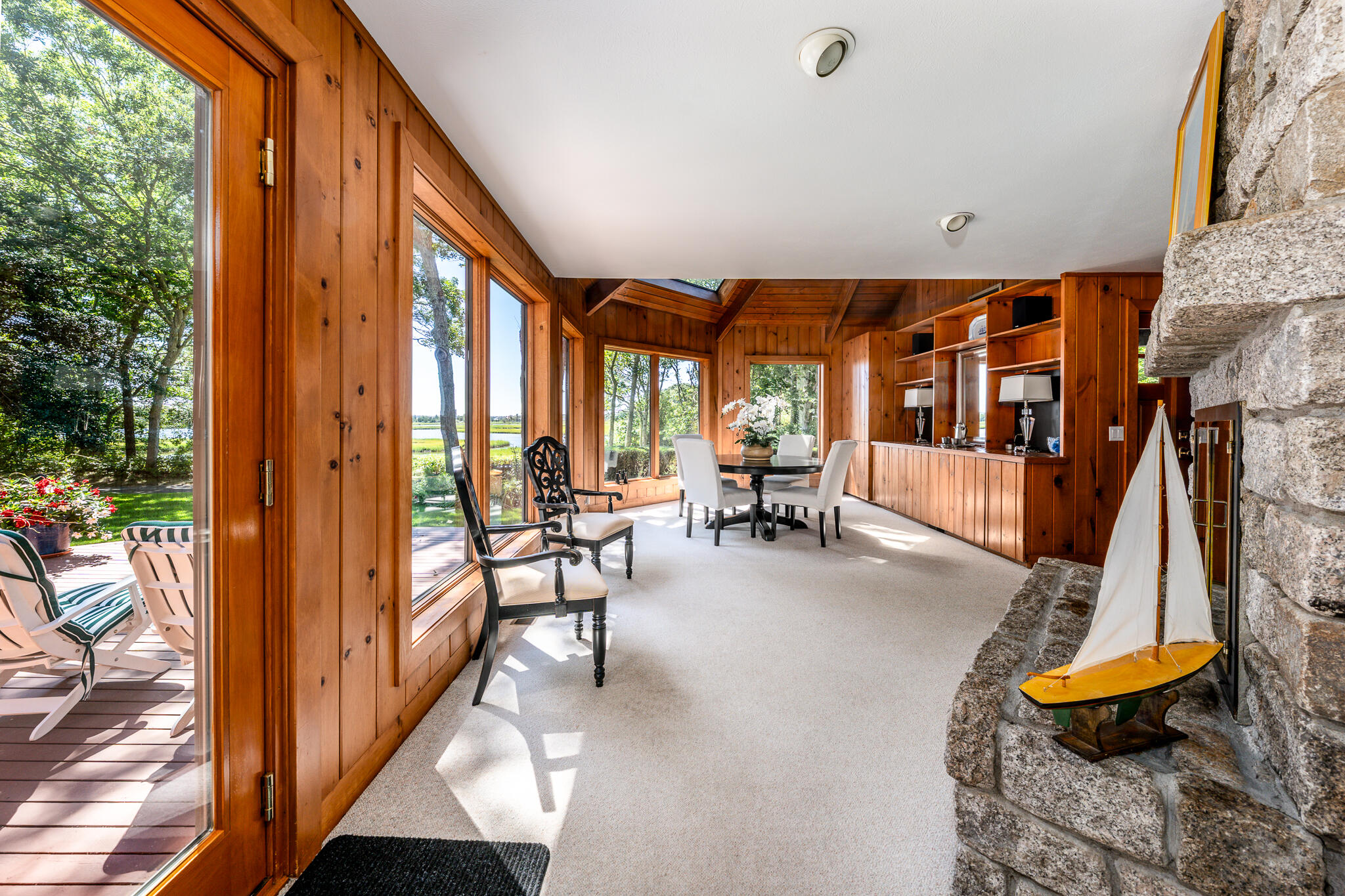 496 Elliott Road Barnstable, MA 02632 - Photo 8 of 41 dine1