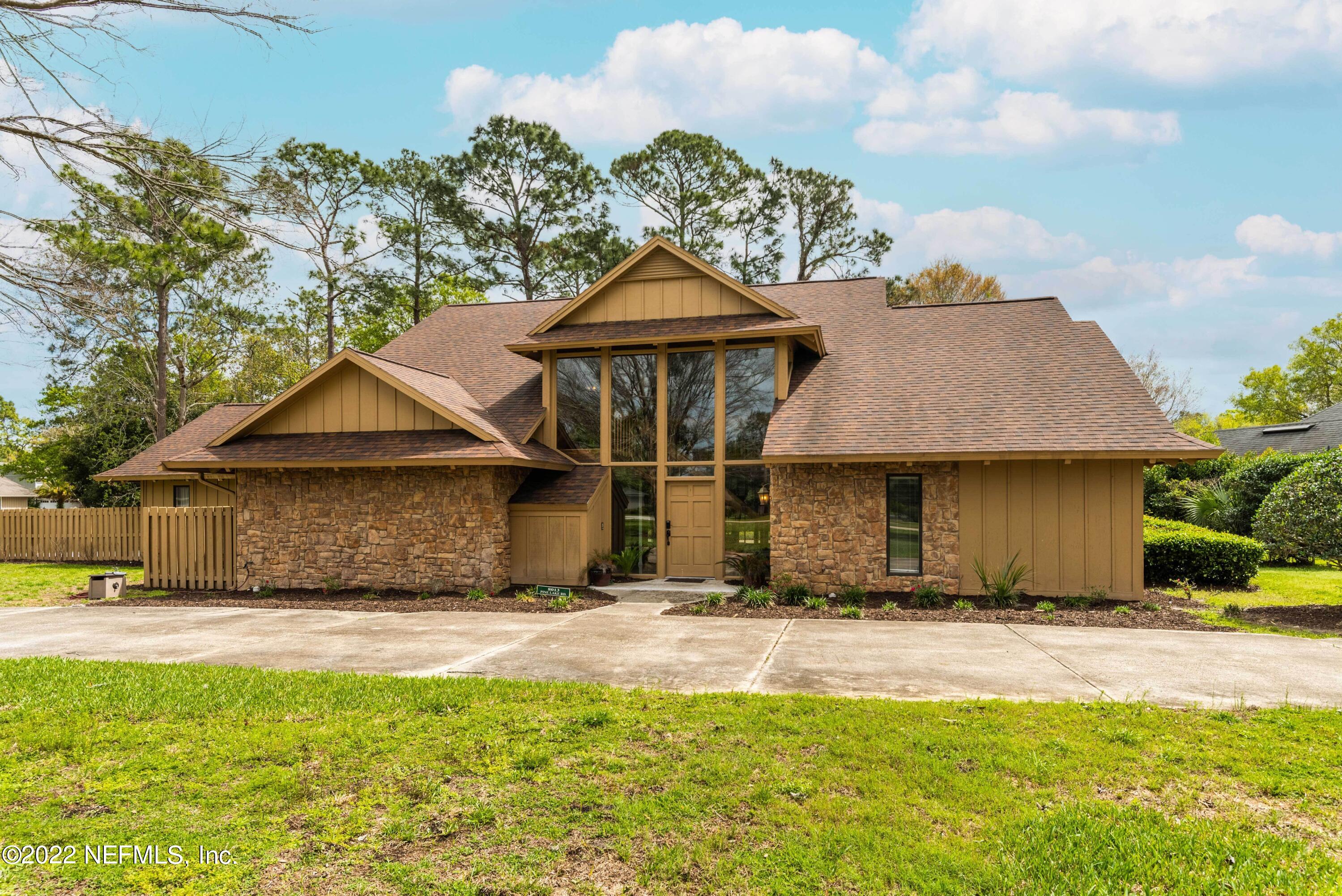 8013 Pine Lake Road Jacksonville, FL 32256 - Photo 1 of 43 Exterior