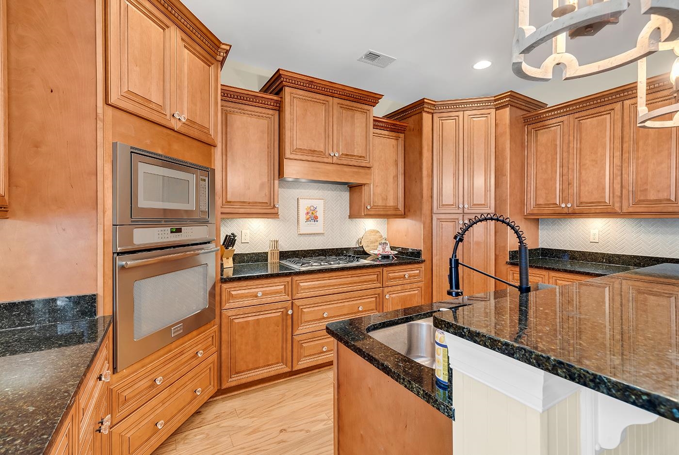 16 Vintners Lane Murrells Inlet, SC 29576 - Photo 12 of 48