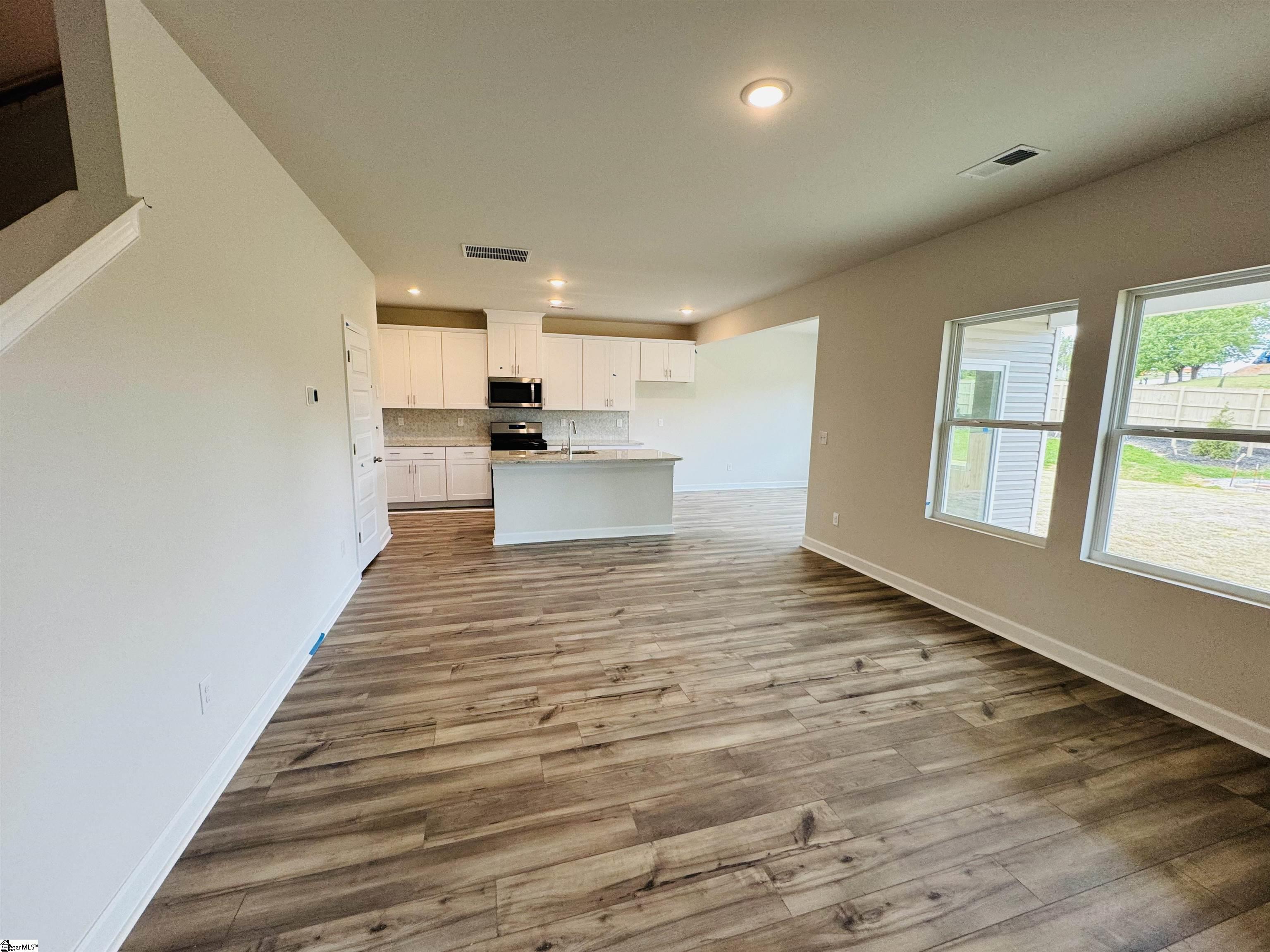 143 Longleaf Lane Pendleton, SC 29670 - Photo 3 of 29