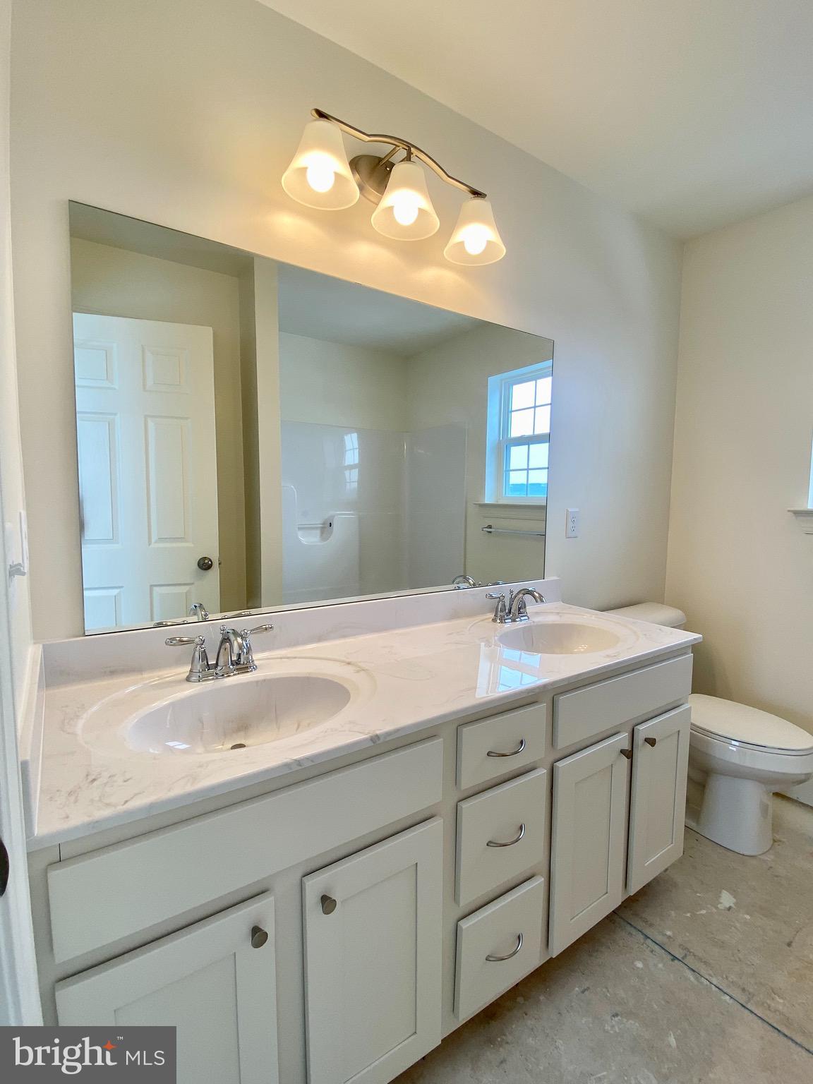 126 Eagle Road Dillsburg, PA 17019 - Photo 28 of 40 Master Bathroom