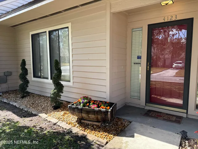 $242,500 | 4123 Piney Branch Court, Jacksonville, FL 32257